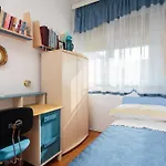 Comfortable And Fully Furbished Karolina In The Center Apartmán *