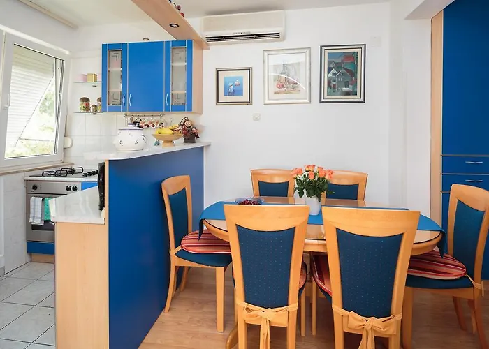 Comfortable And Fully Furbished Karolina In The Center Διαμέρισμα *