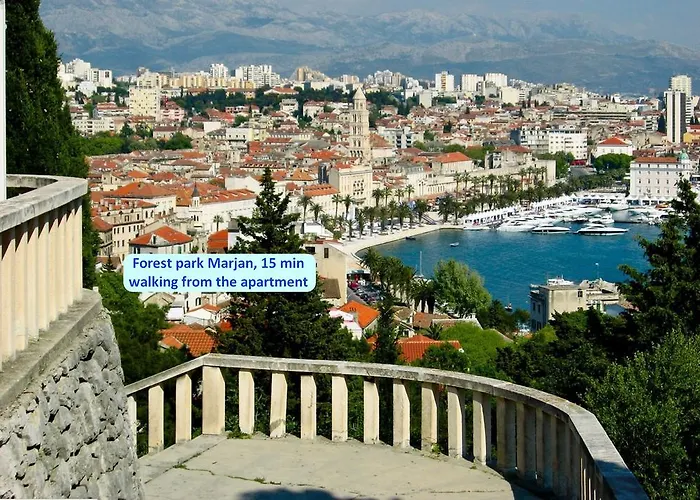 Comfortable And Fully Furbished Karolina In The Center * Σπλιτ