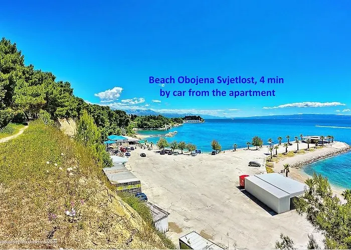 Διαμέρισμα Comfortable And Fully Furbished Karolina In The Center *